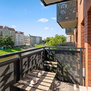 Апартаменты Dwie Motlawy Riverside & Center By Downtown, Гданьск